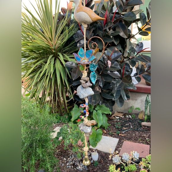 Magic Garden Bird w/ Stained Glass Water Lilly Sea Rocks Wind Chime Sun Catcher - Picture 4 of 13